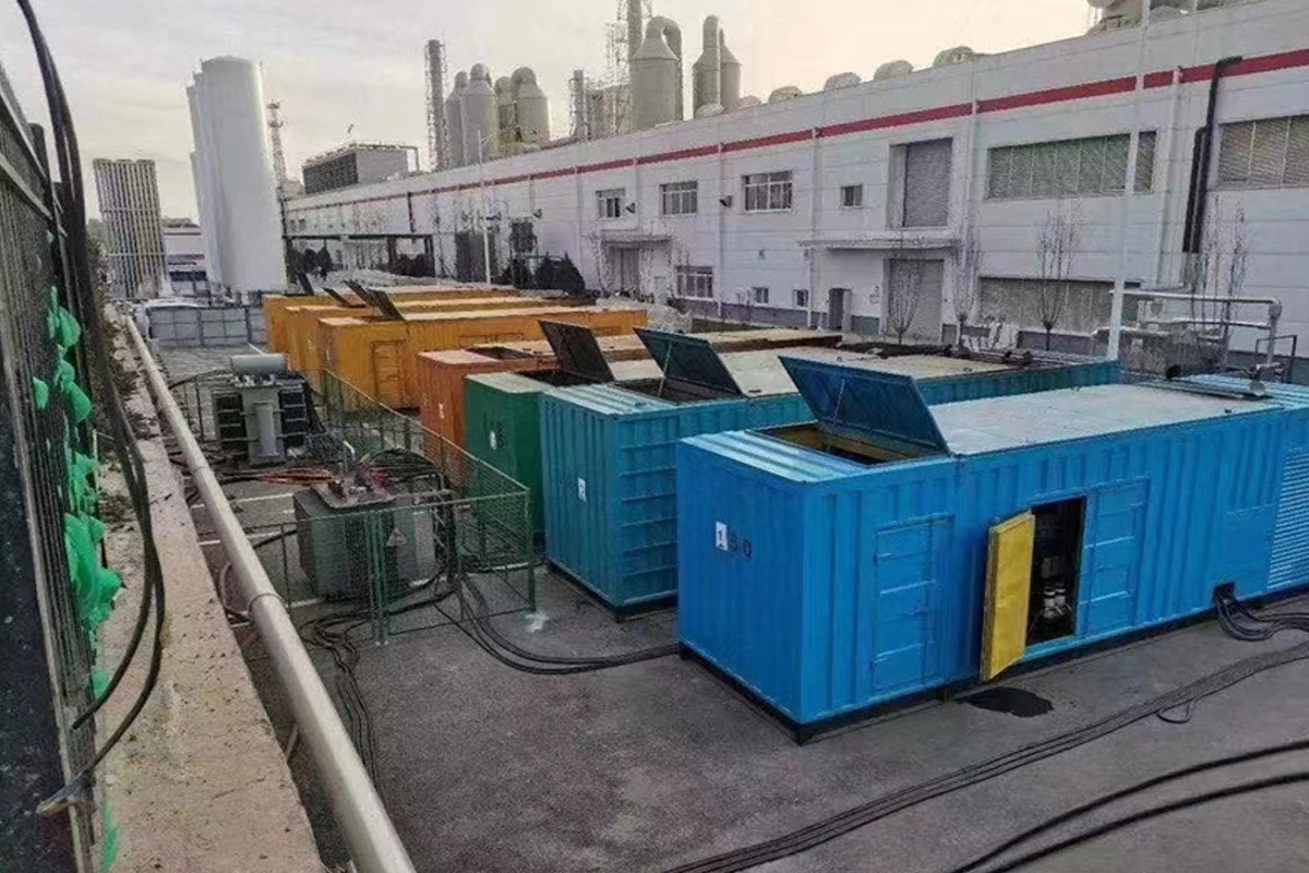 友好发电机租赁施工现场